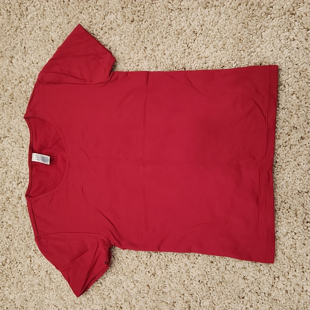 GAP Body Top size M